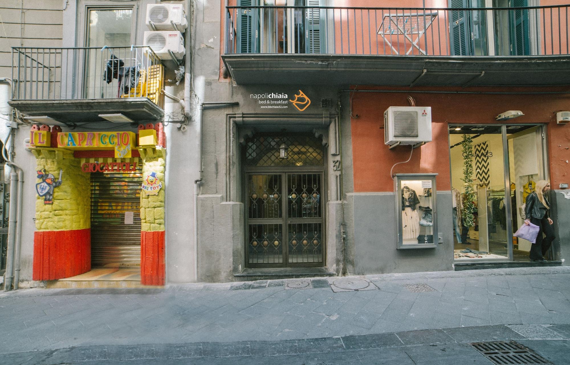 B&B Chiaia 32 Napoli Eksteriør bilde