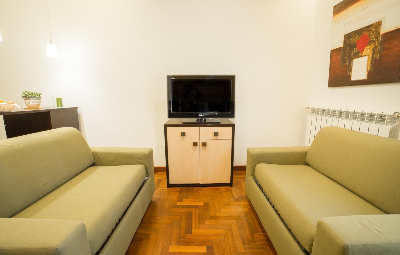 B&B Chiaia 32 Napoli Eksteriør bilde
