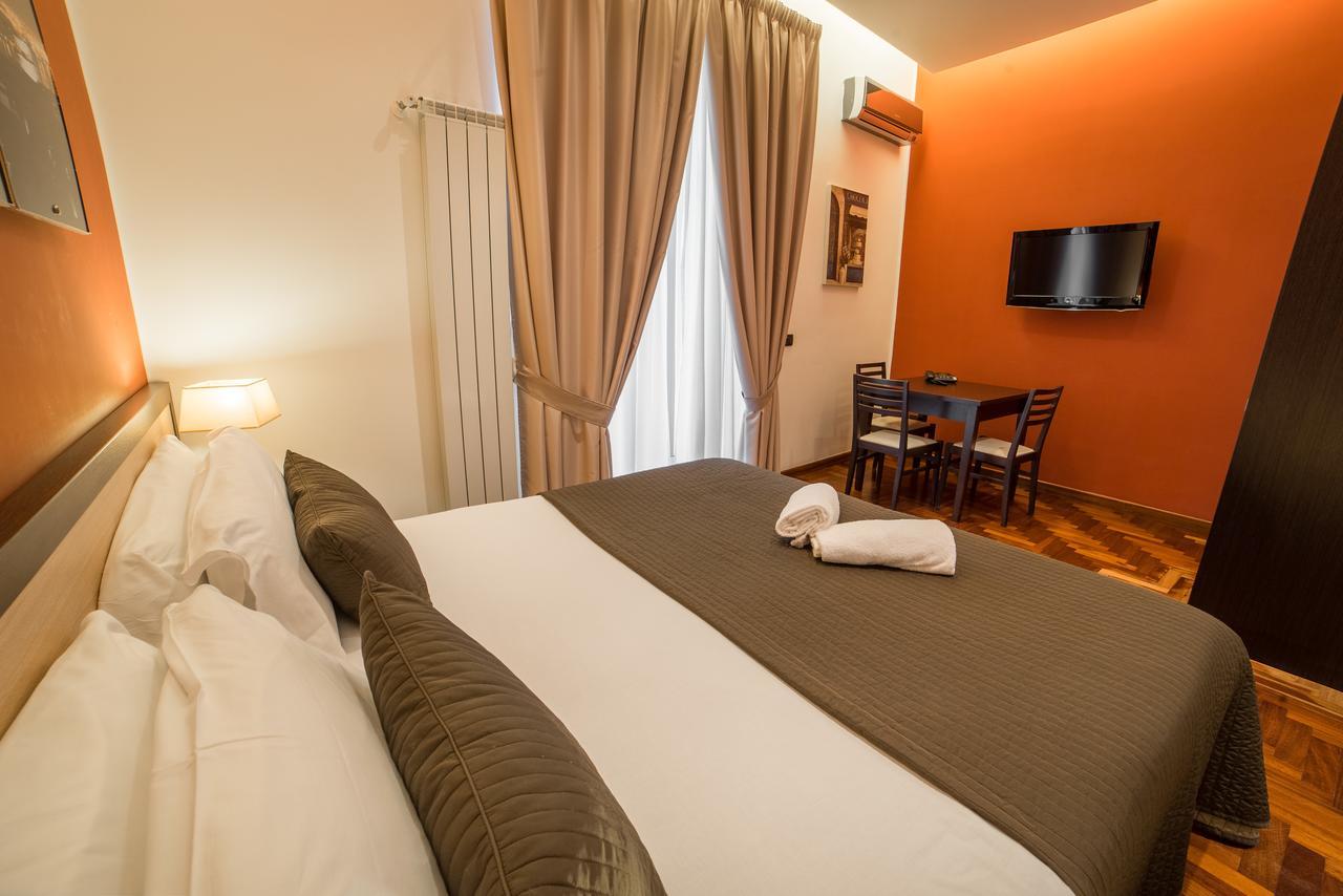B&B Chiaia 32 Napoli Eksteriør bilde